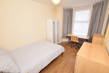 5 bed house, Rothesay Avenue, Radford, Nottingham, NG71PU - Image 11