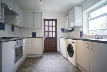 4 bed house, Margaret Street, Heeley, Sheffield, S14SX - Image 4