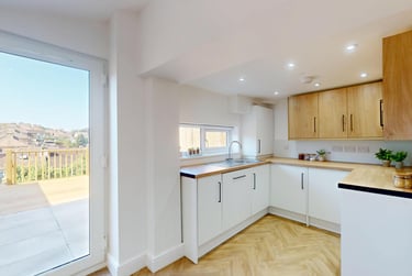 6 bed house, Coronation Avenue, Southdown, Bath, BA22JW - Image 1