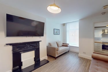 3 bed house, Wilmslow Road, Fallowfield, Manchester, M203NA - Image 1