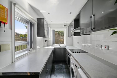 5 bed house, Charlotte Road, Heeley, Sheffield, S24EQ - Image 2