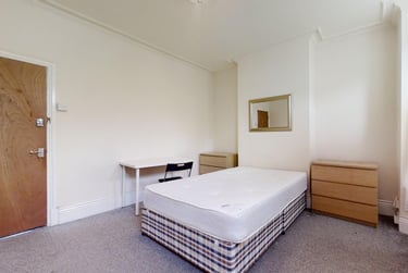 3 bed house, Edmund Road, Heeley, Sheffield, S24EG - Image 4