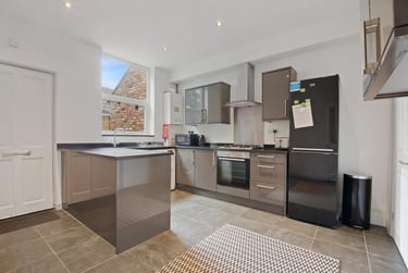 4 bed house, Edmund Road, Highfield, Heeley, Sheffield, S24EE - Image 2
