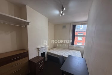 5 bed house, Thornville Mount, Hyde Park, Leeds, LS61JX - Image 11