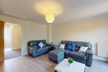 4 bed house, Robin Mews, City Centre, Loughborough, LE113HJ - Image 3