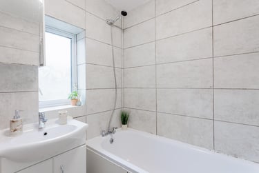 4 bed house, Hermitage Road, City Centre, Loughborough, LE114PA - Image 10