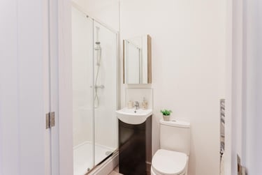 6 bed house, Packe Street, City Centre, Loughborough, LE113EZ - Image 13