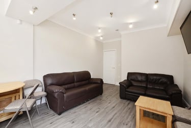 5 bed house, Edmund Road, Heeley, Sheffield, S24EN - Image 2