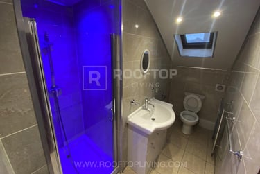 8 bed house, Cardigan Road, Headingley, Leeds, LS63BJ - Image 3