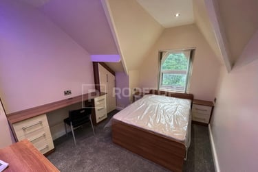 2 bed house, Hyde Park Road, Hyde Park, Leeds, LS61AH - Image 7