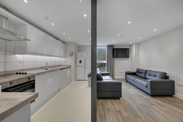6 bed house, 11, 100 A Matilda Street, Heeley, Sheffield, S14QF - Image 1