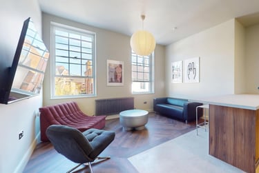 4 bed house, Wards End, City Centre, Loughborough, LE113HA - Image 1