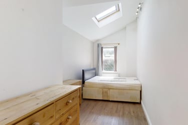 6 bed house, Westbrook Bank, Sharrowvale, Sheffield, S118YJ - Image 7
