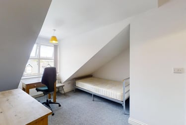 6 bed house, Westbrook Bank, Sharrowvale, Sheffield, S118YJ - Image 11