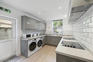 9 bed house, Brunswick Street, Ecclesall, Broomhall, Sheffield, S102FL - Image 3