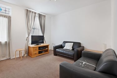 3 bed house, Lancing Road, Highfield, Heeley, Sheffield, S24ES - Image 2