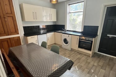 3 bed house, Providence Road, Crookes, Walkley, Sheffield, S65BD - Image 2