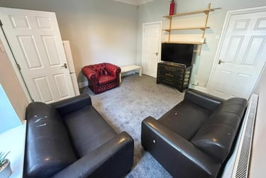 4 bed house, Shoreham Street, Heeley, Sheffield, S24FB - Image 2