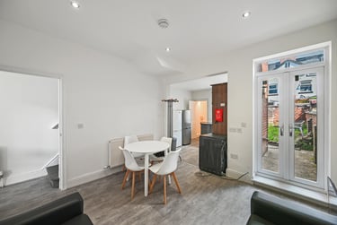 4 bed house, Midland Street, Heeley, Sheffield, S14SZ - Image 1