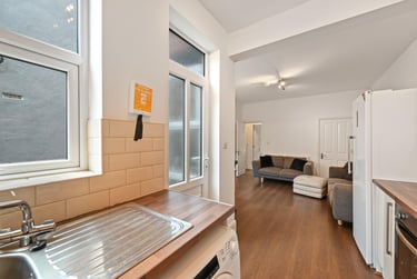 6 bed house, Khartoum Road, Sharrowvale, Sheffield, S118RD - Image 3