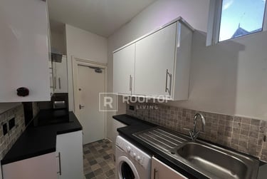 3 bed house, Quarry Mount Terrace, Rampart Road, Leeds, LS62JG - Image 11