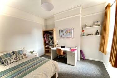 7 bed house, Derby Road, City Centre, Loughborough, LE115AG - Image 4