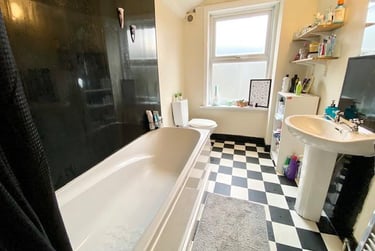 3 bed house, Eastwood Road, Sharrowvale, Sheffield, S118QE - Image 4