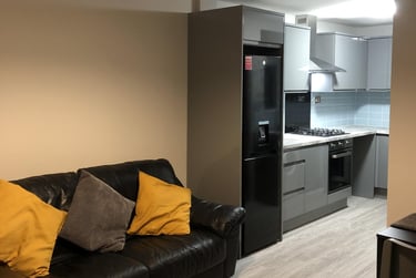 3 bed house, South View Road, Highfield, Sheffield, S71DB - Image 2