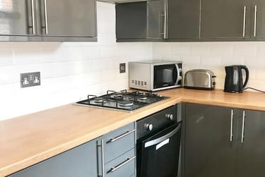 4 bed house, South View Road, Highfield, Sheffield, S71DF - Image 2