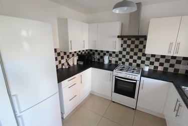 4 bed house, Powell Street, Netherthorpe, Sheffield, S37NW - Image 1