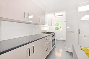 3 bed house, Alderson Road, Heeley, Sheffield, S24UE - Image 1