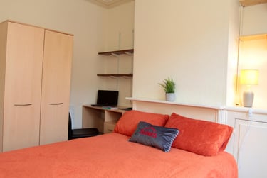 3 bed house, Edward Road, Clarendon Park, Leicester, LE21TF - Image 1