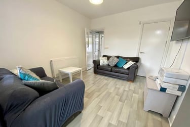 5 bed house, Sharrow Lane, Highfield, Sheffield, S118AL - Image 1