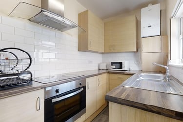 4 bed house, Shoreham Street, Heeley, Sheffield, S14ST - Image 2
