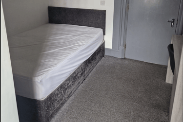 1 bed house, Regent Road, Victoria Park, Leicester, LE17PA - Image 2