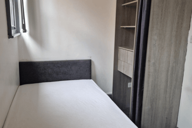 1 bed house, Regent Road, Victoria Park, Leicester, LE17PA - Image 1