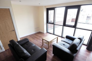 3 bed house, Fitzwilliam Street, Devonshire Green, Sheffield, S14JP - Image 3