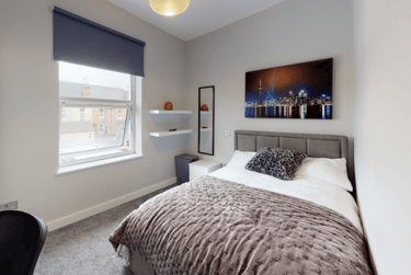 6 bed house, Beeston Road, Dunkirk, Nottingham, NG72JR - Image 1