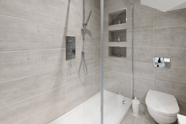 6 bed house, Beeston Road, Dunkirk, Nottingham, NG72JR - Image 3