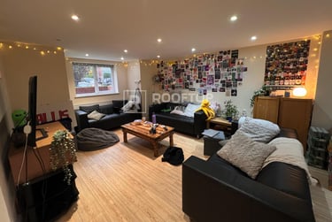 8 bed house, Brudenell Avenue, Hyde Park, Leeds, LS61HD - Image 3