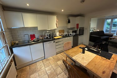 1 bed house, Hyde Park Terrace, Hyde Park, Leeds, LS61BJ - Image 1