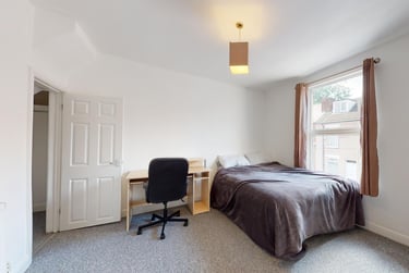4 bed house, Langdon Street, Sharrow, Sheffield, S118BJ - Image 5