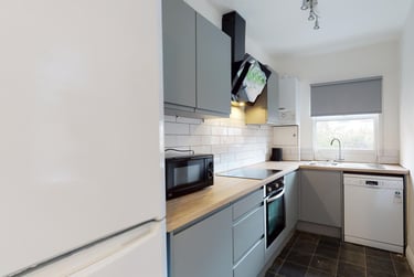 5 bed house, Shoreham Street, Heeley, Sheffield, S24FB - Image 2