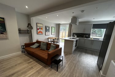 4 bed house, Aspen Close, Gilesgate, Durham, DH11EE - Image 2