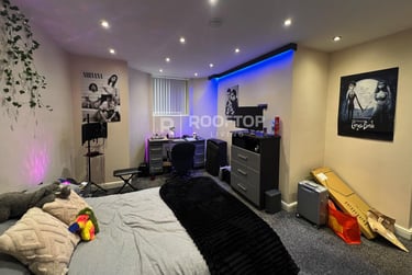 4 bed house, Victoria Road, Hyde Park, Leeds, LS61DU - Image 8