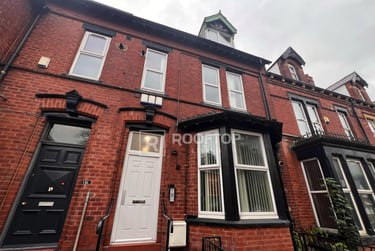 4 bed house, Victoria Road, Hyde Park, Leeds, LS61DU - Image 13
