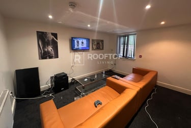 4 bed house, Regent Park Avenue, Rampart Road, Leeds, LS62AU - Image 4
