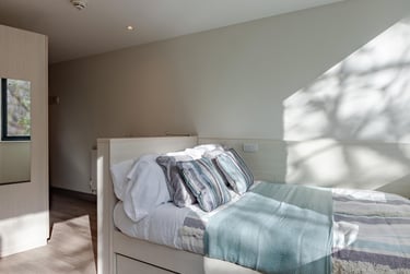 Top Floor Classic Studio at Mercury House, St Peters Road, City Centre, Bournemouth, BH12NT - Image 2