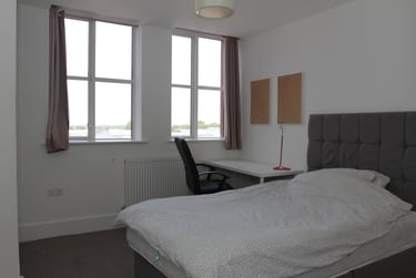 4 bed house, Wheatsheaf Court, Knighton, Leicester, LE26EX - Image 4