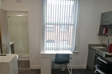 1 bed house, 1, Ecclesall, Sheffield, S118NX - Image 2